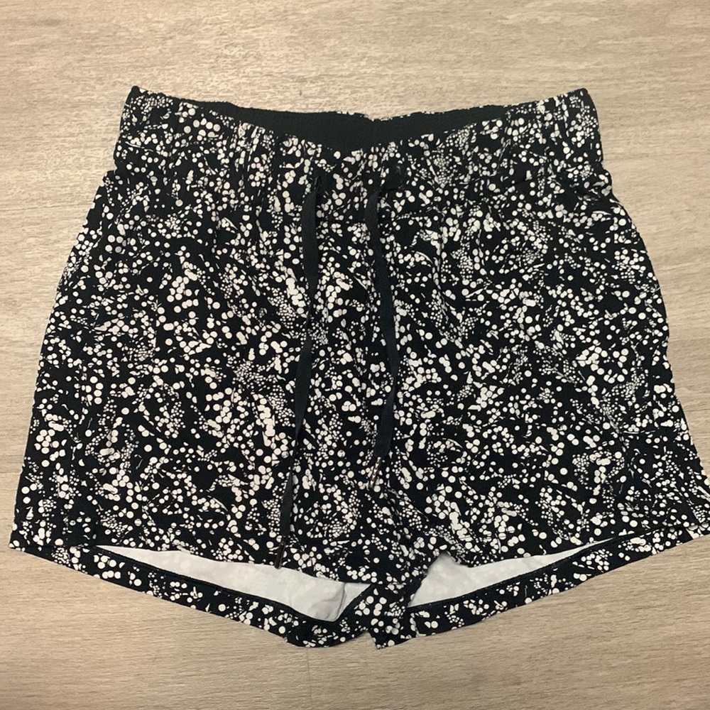 Lulu shorts